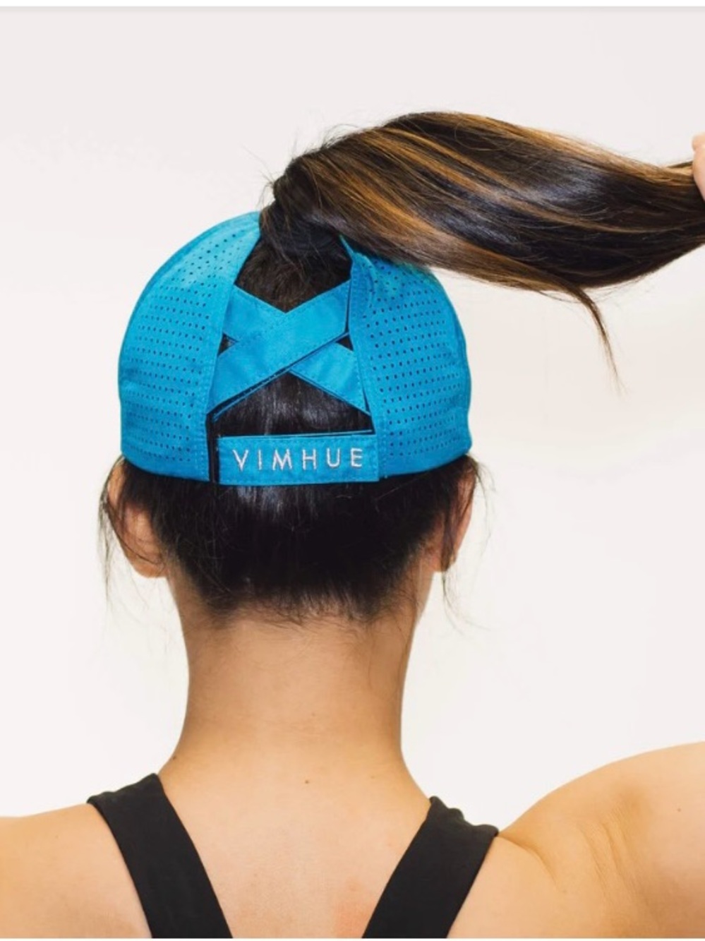 VIMHUE Perforated Cross-Back Golf Cap